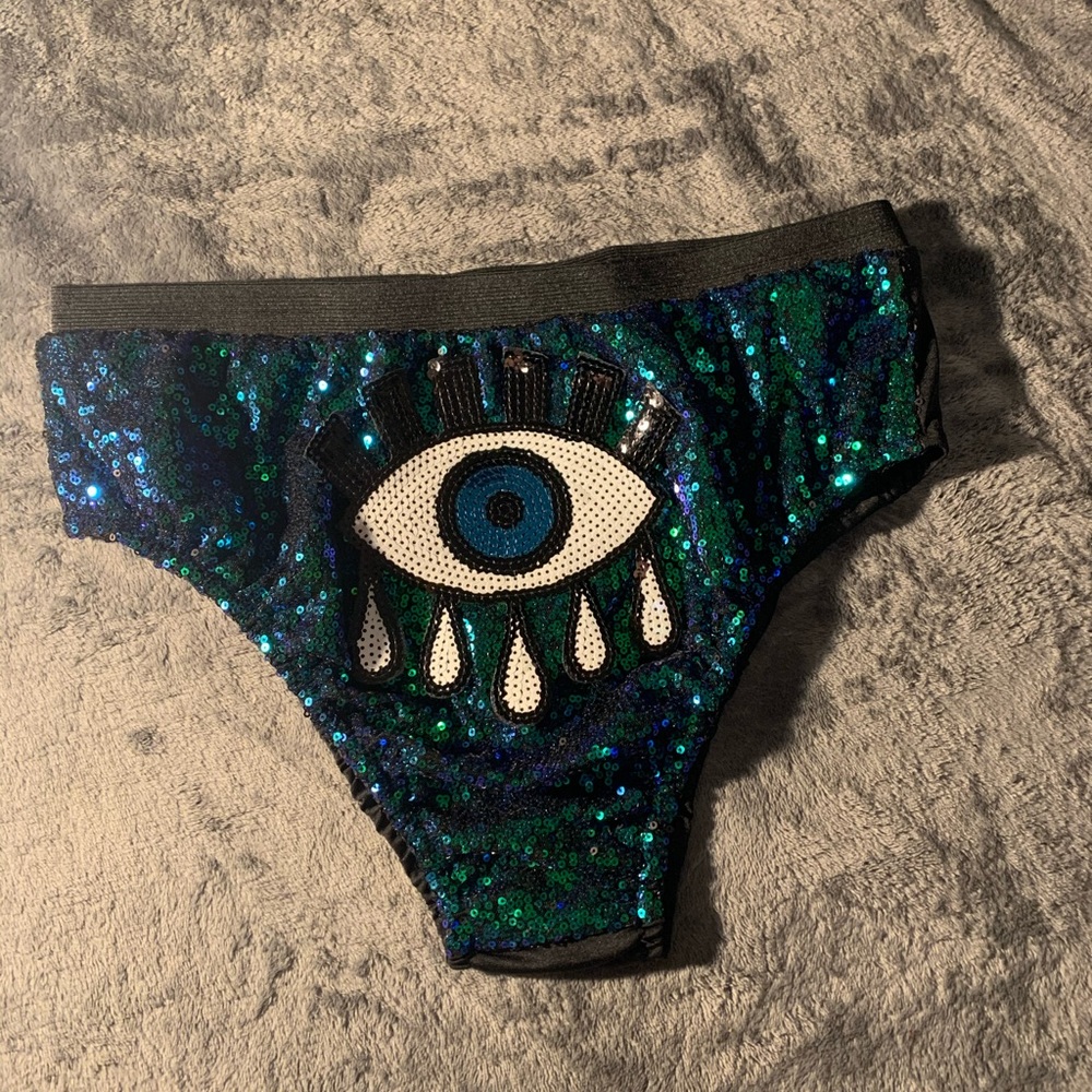 rave wonderland sequin shorts
